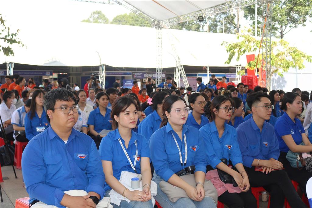 Dong hanh cung Sv (44)_1024_14112025150608.jpg